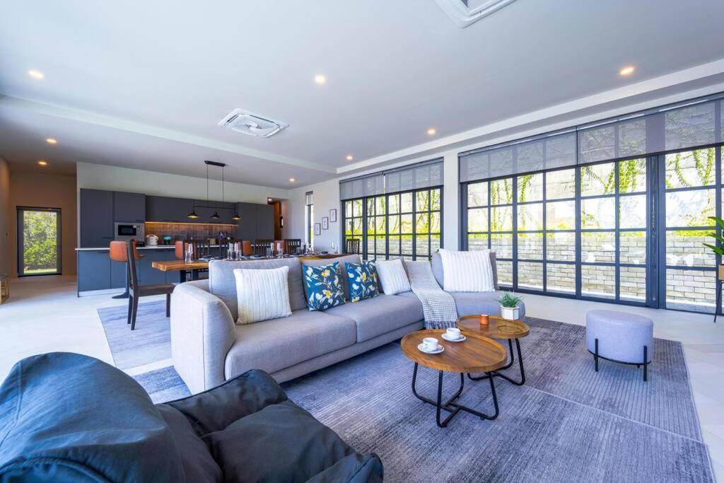 Luxury Large 3 Bedroom Pool Villa! - Kh-c5 * Hua Hin